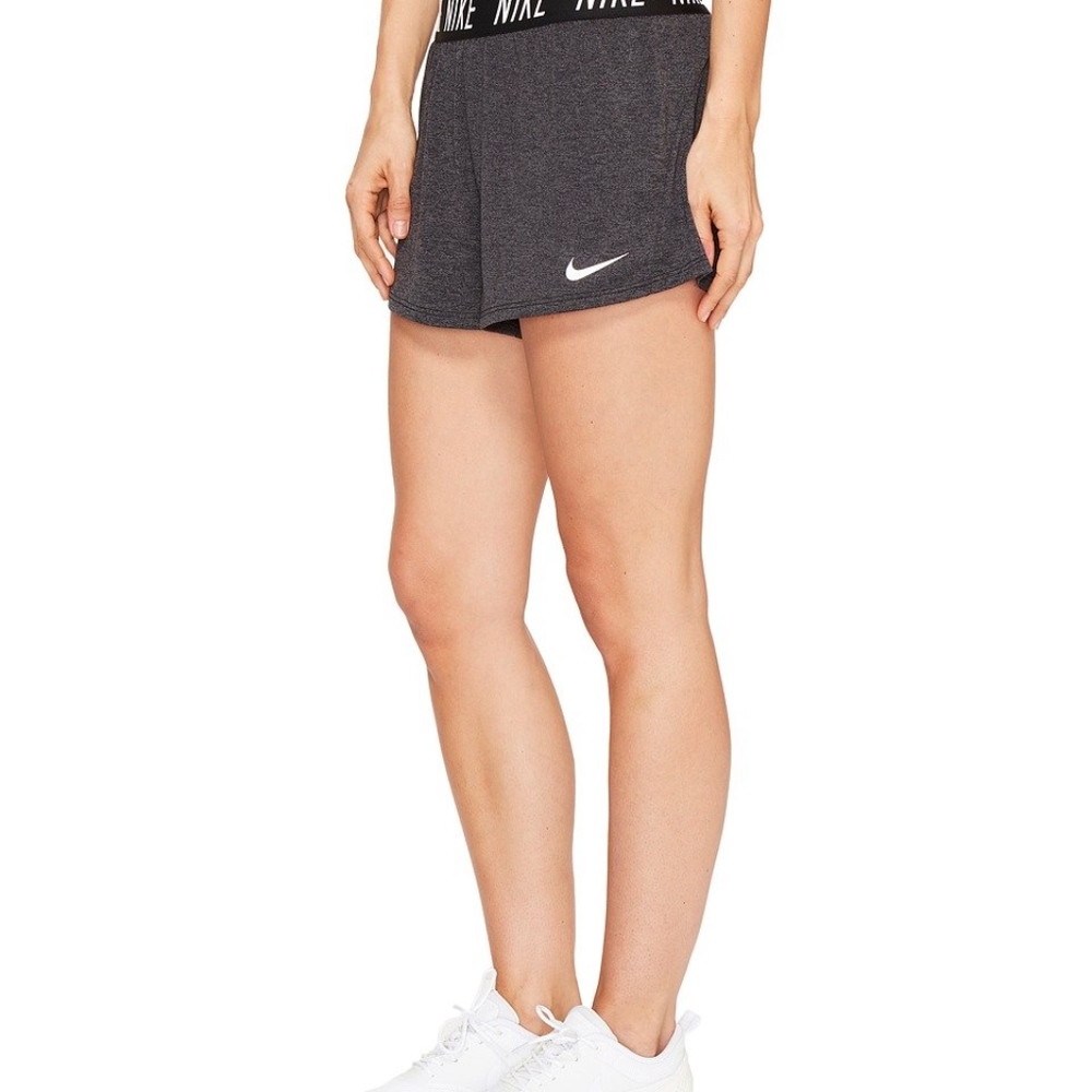Nike Women's Dry Attack Training Shorts Small - Picture 6 of 7